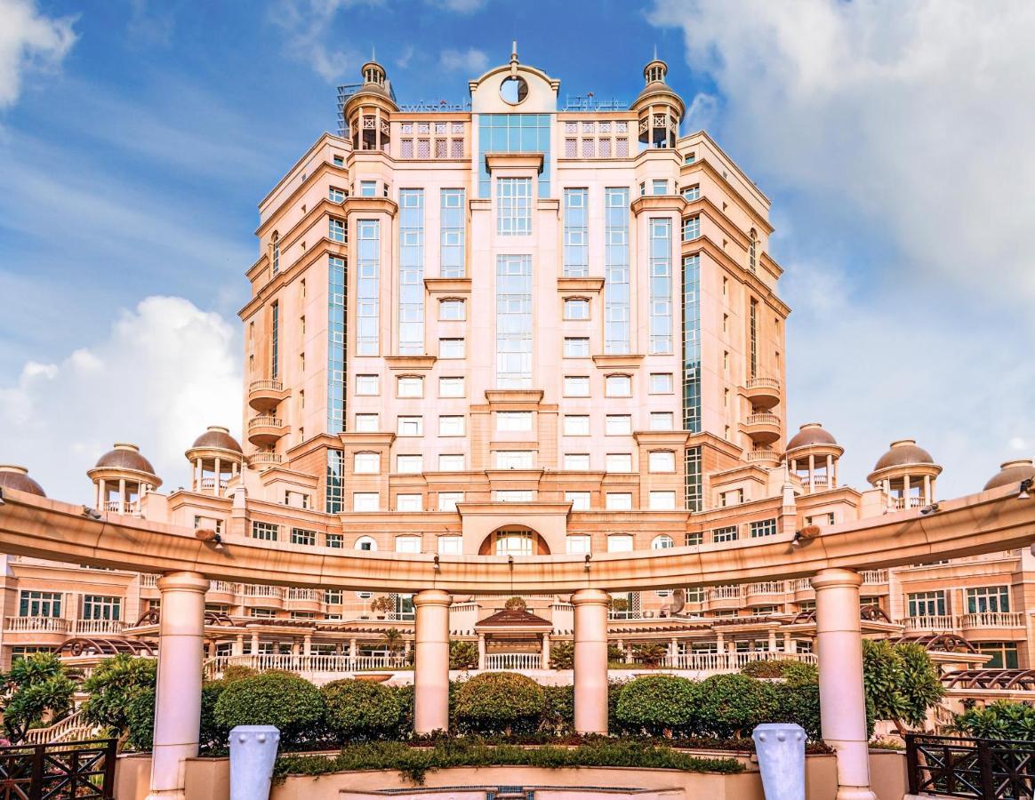 Swissôtel Al Murooj